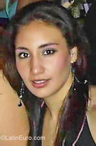 Date this good-looking Mexico girl Citlalli from Guadalajara MX734