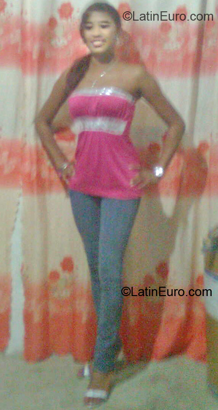 Date this passionate Ecuador girl Evelyn Katherine from Guayaquil EC86