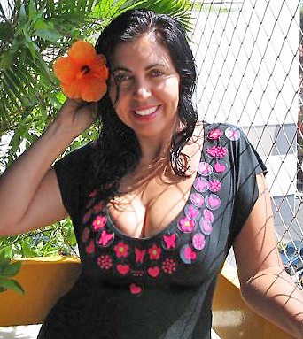 Date this beautiful Brazil girl Maria from SALVADOR BR5381