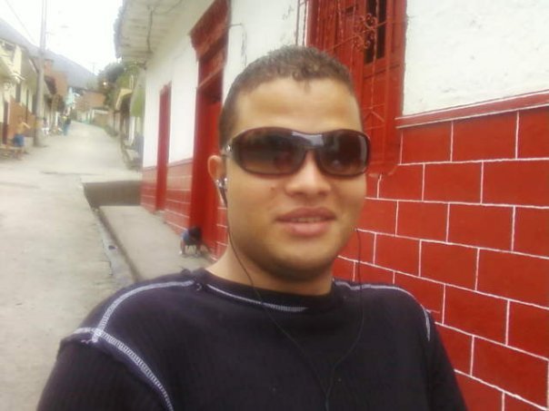 Date this fun Colombia man Carlos from Medellin CO6689