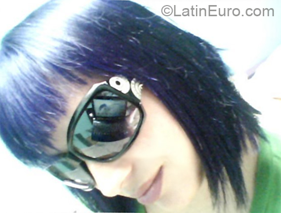 Date this foxy Ecuador girl Eugi from Ambato EC93