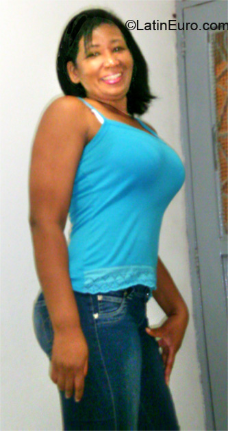 Date this cute Colombia girl Alexandra from Palmira CO6759