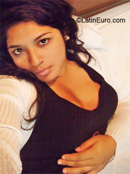 Date this passionate Peru girl Sandra from Lima PE477