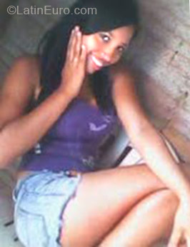 Date this delightful Brazil girl Adriana from Imperatriz BR5244