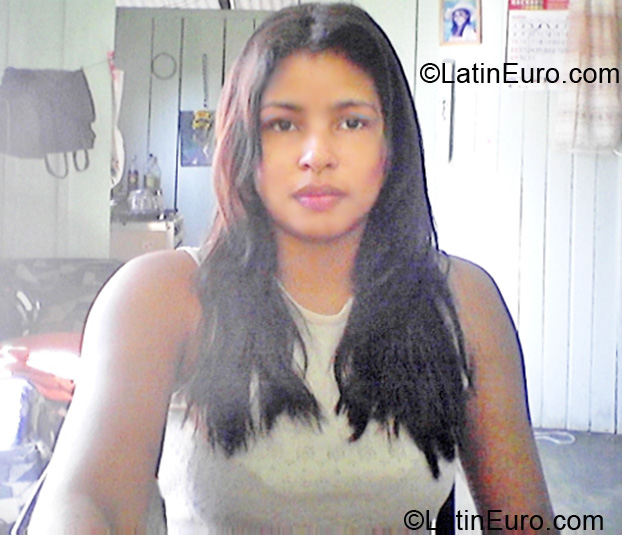 Date this hot Brazil girl Zuki from Sinop BR5248