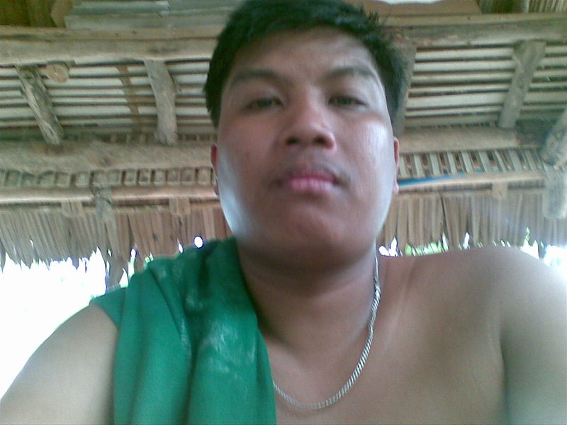 Date this nice looking Philippines man Milche from Panabo PH404