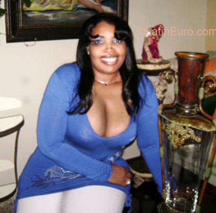 Date this fun Dominican Republic girl Angelica from Santiago DO7703