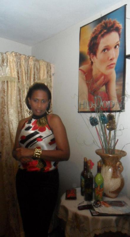 Date this lovely Dominican Republic girl ANGELA HIRALDO from Santiago DO7746