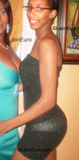 Date this tall Dominican Republic girl Yinely gonzalez from Santiago De Los Caballeros DO7778