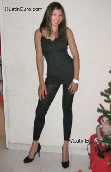 Date this sensual Colombia girl Mariamary from Bogota CO7132
