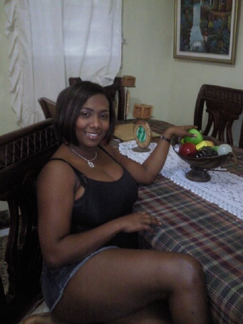 Date this stunning Dominican Republic girl Maria from Santo Domingo DO8063