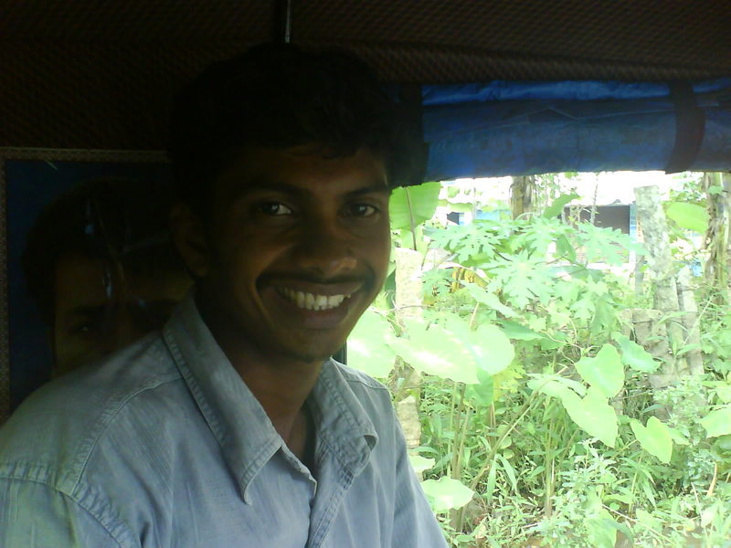 Date this gorgeous India man Satheesh from Trivandrum IN189