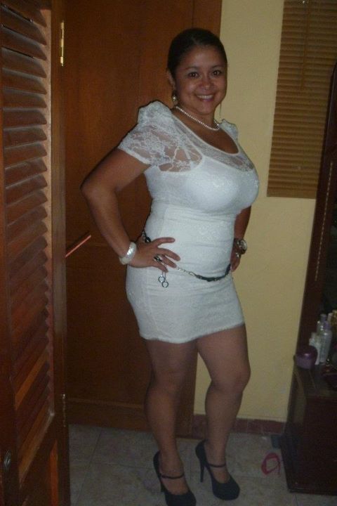 Date this funny Colombia girl ANGELA CASTAO from Pereira CO7387