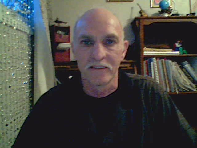 Date this funny Canada man Blaine from Lloydminster CA415