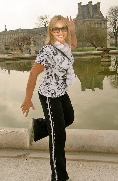 Date this gorgeous Brazil girl Adri from Curitiba BR5848