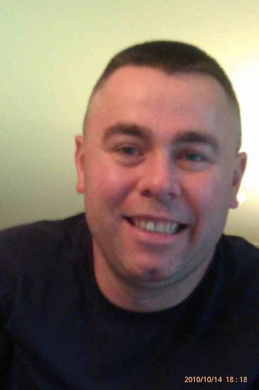 Date this passionate United States man Jason from Charlotte US10830