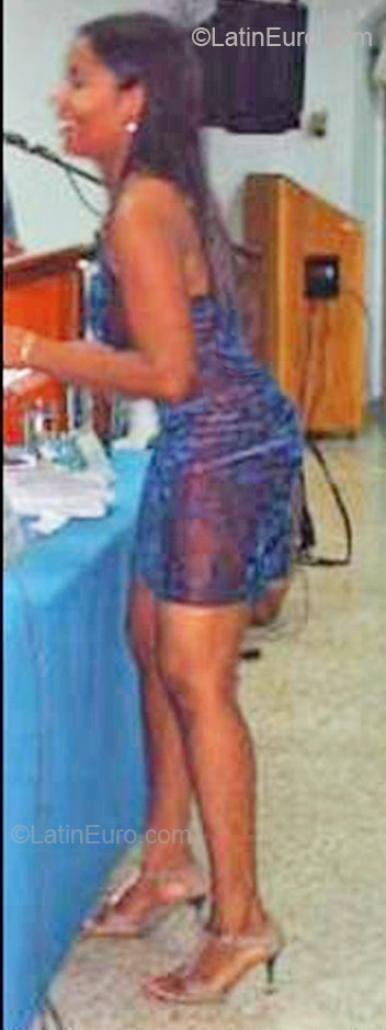 Date this gorgeous Colombia girl Patricia from Cali CO7595