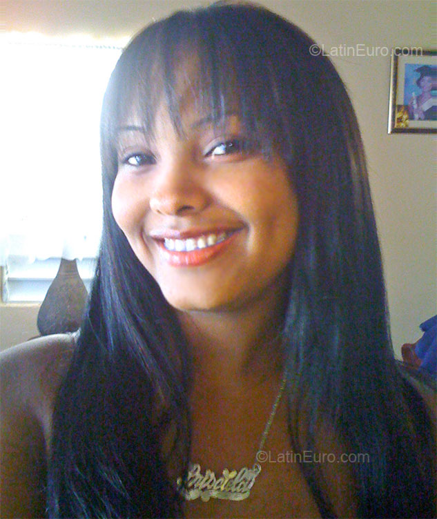 Date this georgeous Dominican Republic girl Prisciela from Santiago DO8876