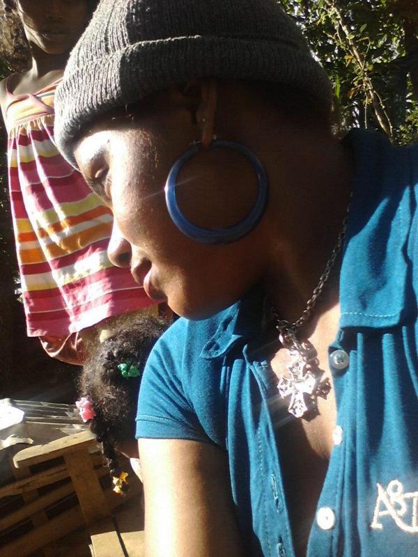 Date this charming Dominican Republic girl Sandra from Moca Espaillat DO8883