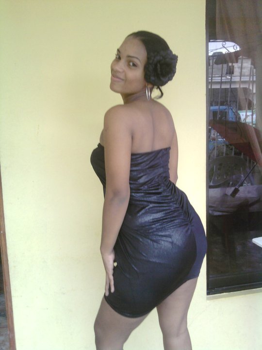 Date this lovely Dominican Republic girl Dhariana from Hato Mayor DO8915