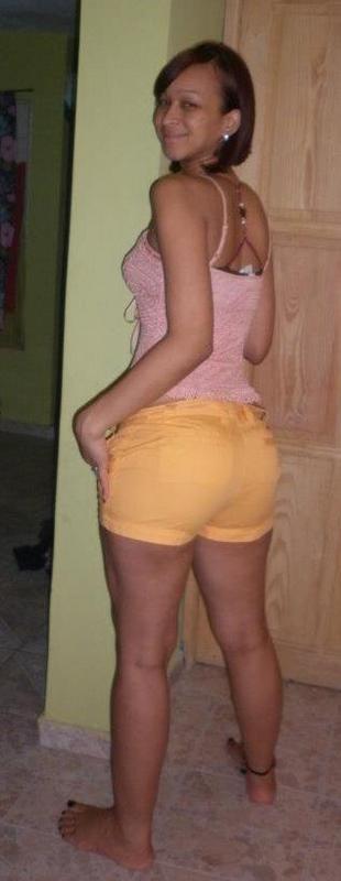 Date this gorgeous Dominican Republic girl Marleny from Santo Domingo DO8932