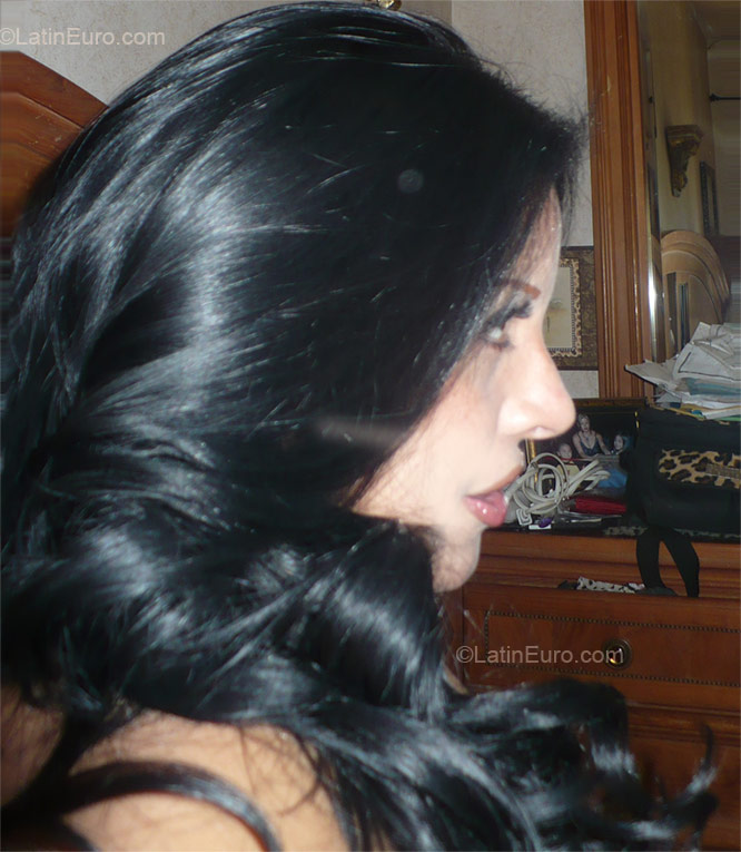 Date this cute Mexico girl Cecilia from Torreon MX378