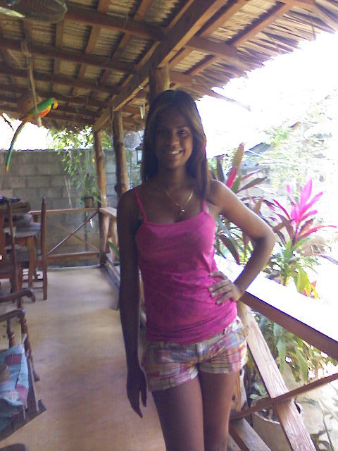 Date this foxy Dominican Republic girl Sara rosario from Mao DO9008