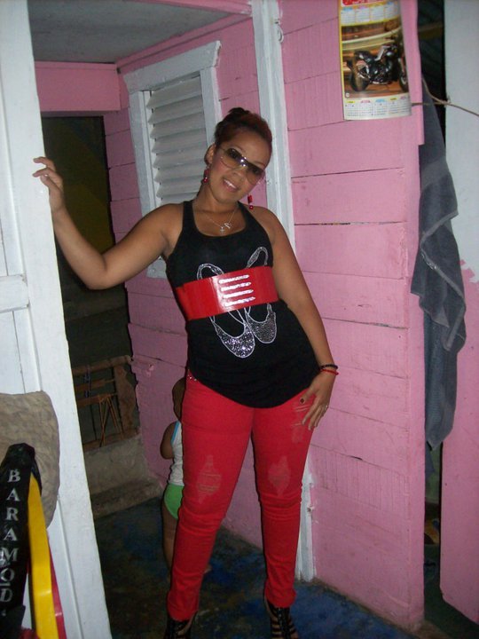 Date this lovely Dominican Republic girl Sulenny from Santiago De Los Caballeros DO9054