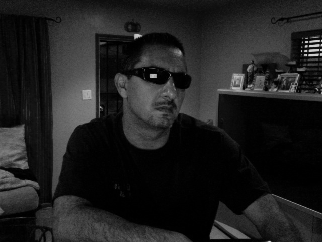 Date this sultry United States man Erniep64 from Bell US11281