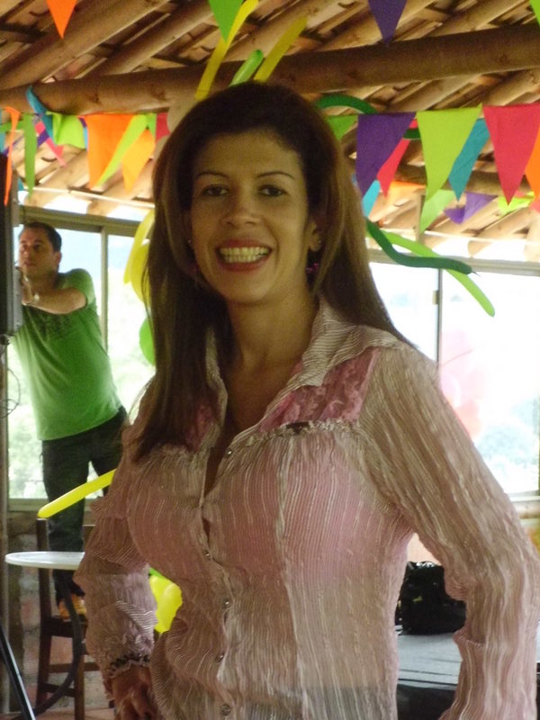 Date this nice looking Colombia girl Jennyka from Medellin CO7942