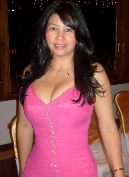 Date this pretty Colombia girl Maribel from Cali CO7947
