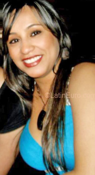 Date this stunning Colombia girl Natalia from Medellin CO7954