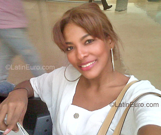 Date this funny Panama girl Kasandra- from Panama City PA194