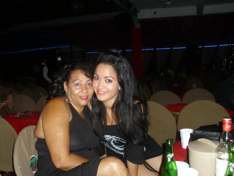Date this sensual Dominican Republic girl Michelle from La Vega DO9348