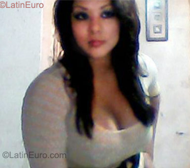 Date this happy Mexico girl Yoselin from Veracruz MX428