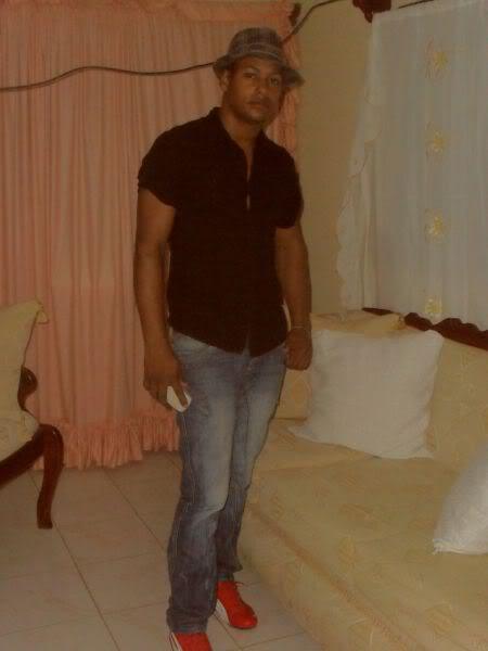 Date this delightful Dominican Republic man Carlos manuel from Santo Domingo DO9476