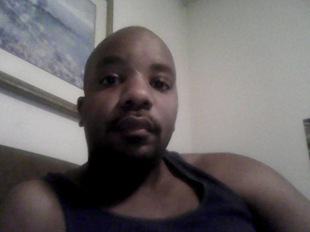 Date this hot United States man Kenneth from Marshall US11474