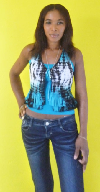 Date this delightful Colombia girl Norely from Bogota CO8196