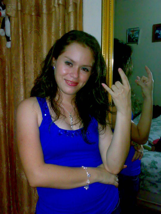 Date this fun Nicaragua girl Beikiss from Nicaragua NI54