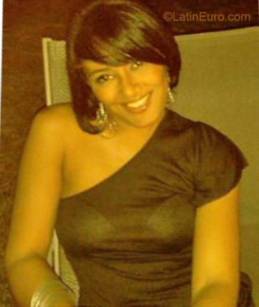 Date this sultry Dominican Republic girl Vanessa from San Felipe DO9598