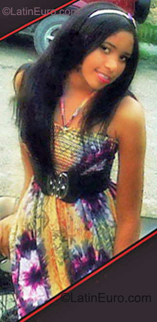 Date this charming Dominican Republic girl Cristabel massiel from Puerto Plata DO9659