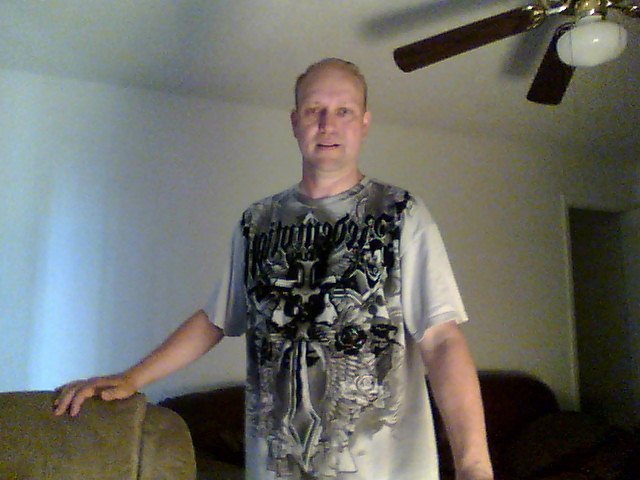 Date this foxy United States man Lynn from San Antonio US11660