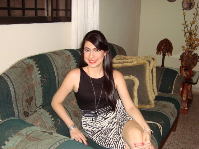 Date this passionate Colombia girl Andrebella from CeretÃ�ï¿½Ã�Â© CO8407