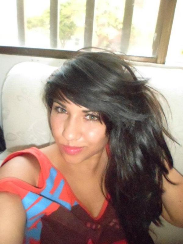 Date this fun Colombia girl Andrea from Cali CO8417