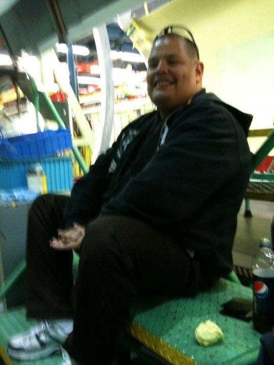 Date this attractive United States man Celso from Torrance US11690