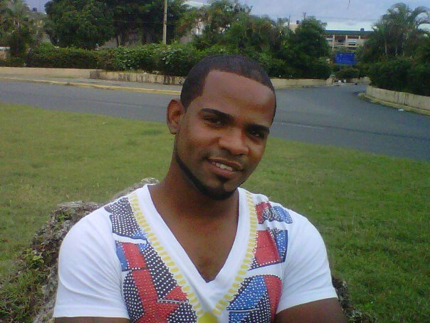 Date this delightful Dominican Republic man Hultimo from Santodomingo DO9773
