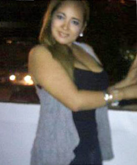 Date this nice looking Honduras girl Reina from La Ceiba HN489