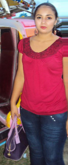 Date this young Honduras girl Brenda from San Pedro Sula HN498
