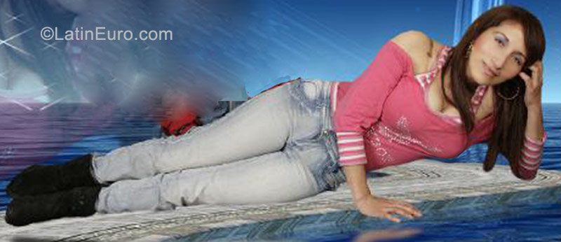 Date this passionate Colombia girl Maria Helena from Bogota CO8684