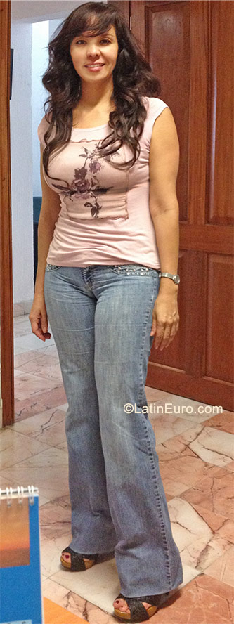 Date this sultry Mexico girl Paola from Guadalajara MX531